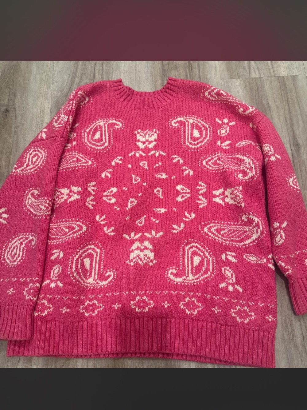 American Eagle Outfitters Pink Paisley-Print Crewneck Sweater knitted